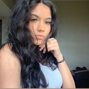 Meet your Posher, Tsering